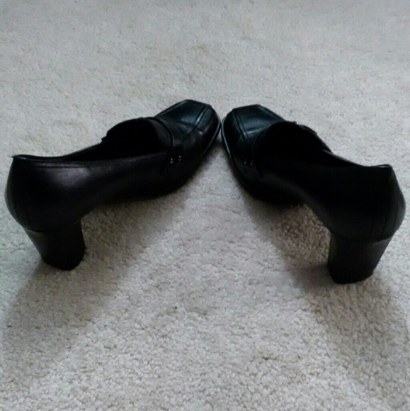 mountain lake dress shoes - Picture 2 of 3